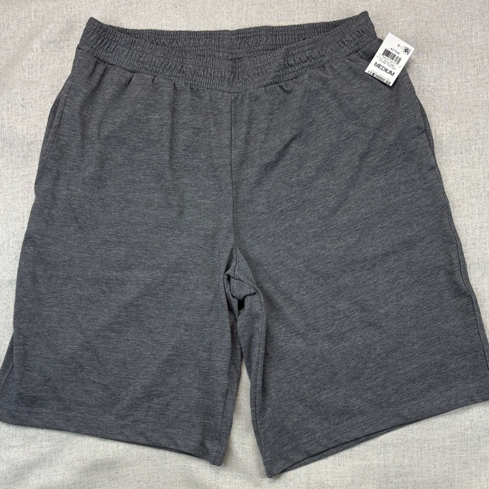 ID Ideology Men’s Regular Fit Jersey Knit Shorts Gray Size Medium